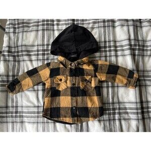 Little Bipsy Flannel Hoodie with Snap Closure 6-12M